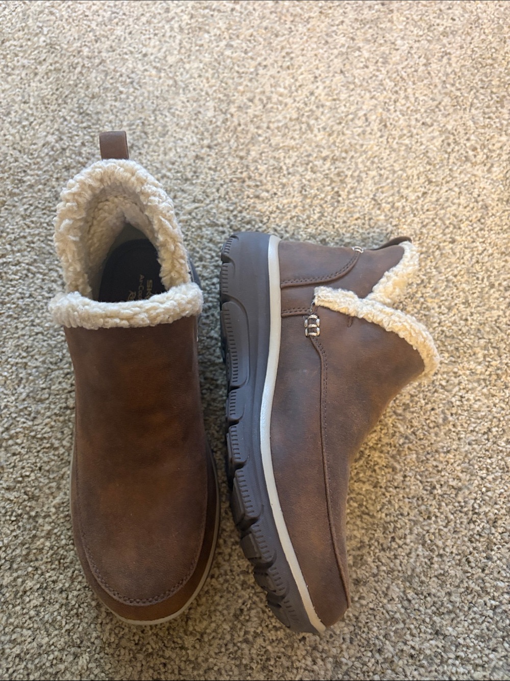 Women’s Skechers Brown Sherpa-Lined Slip-On Boots